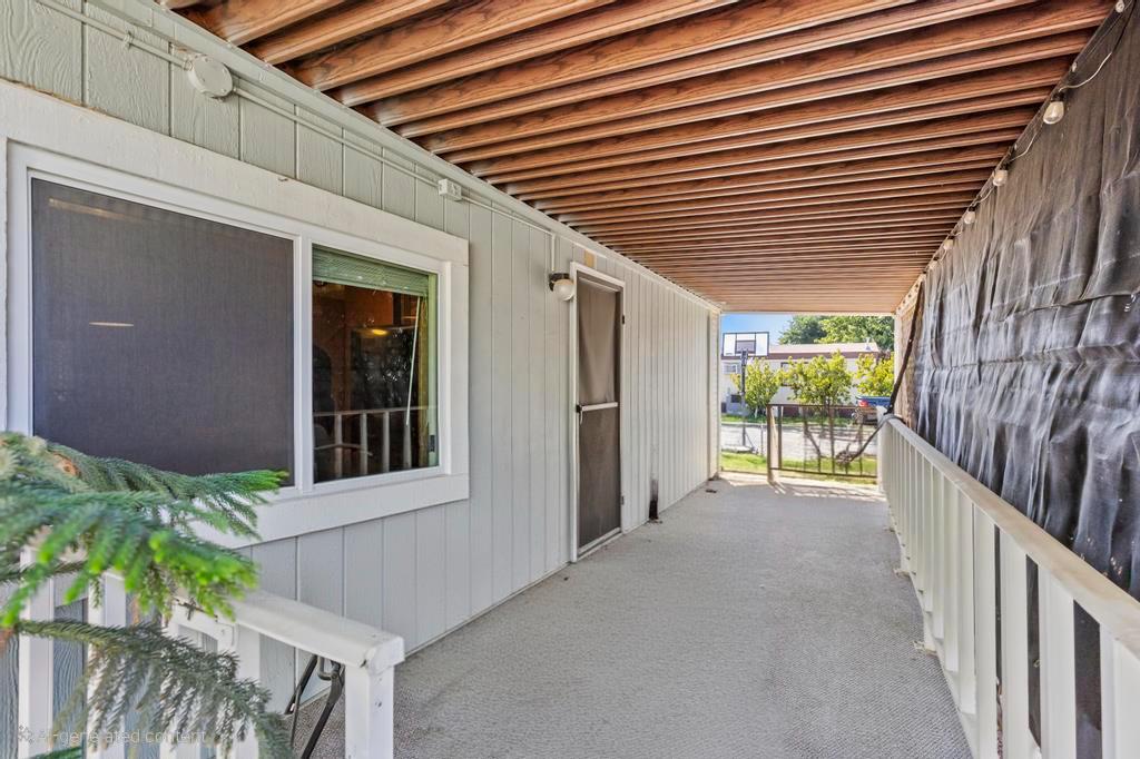 6057 Griffith Avenue 53