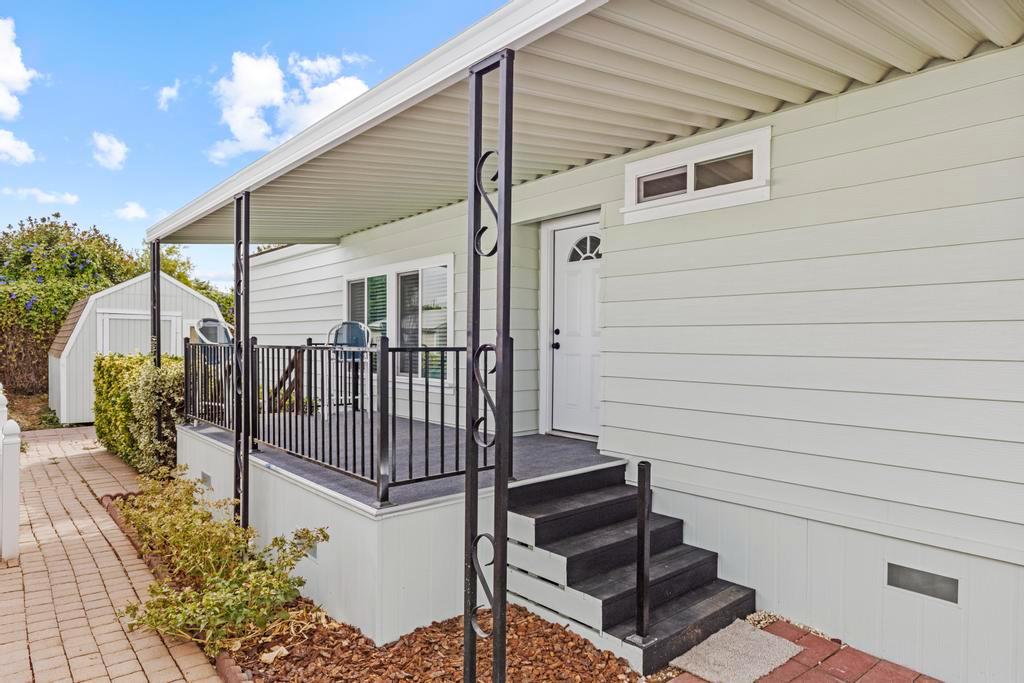 7600 Golden Eye Lane 43