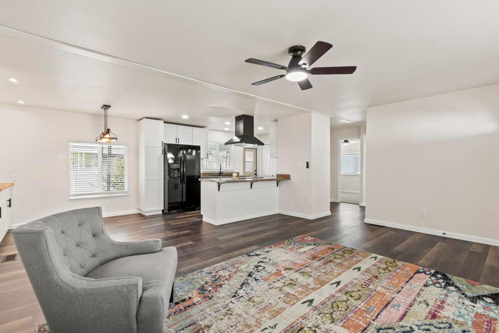 7600 Golden Eye Lane 43