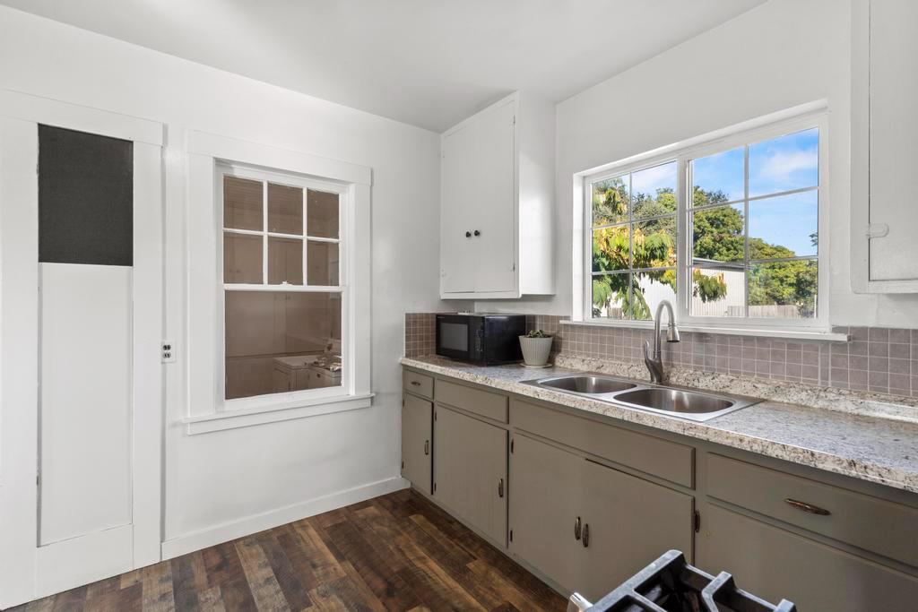 8713 State Highway 70