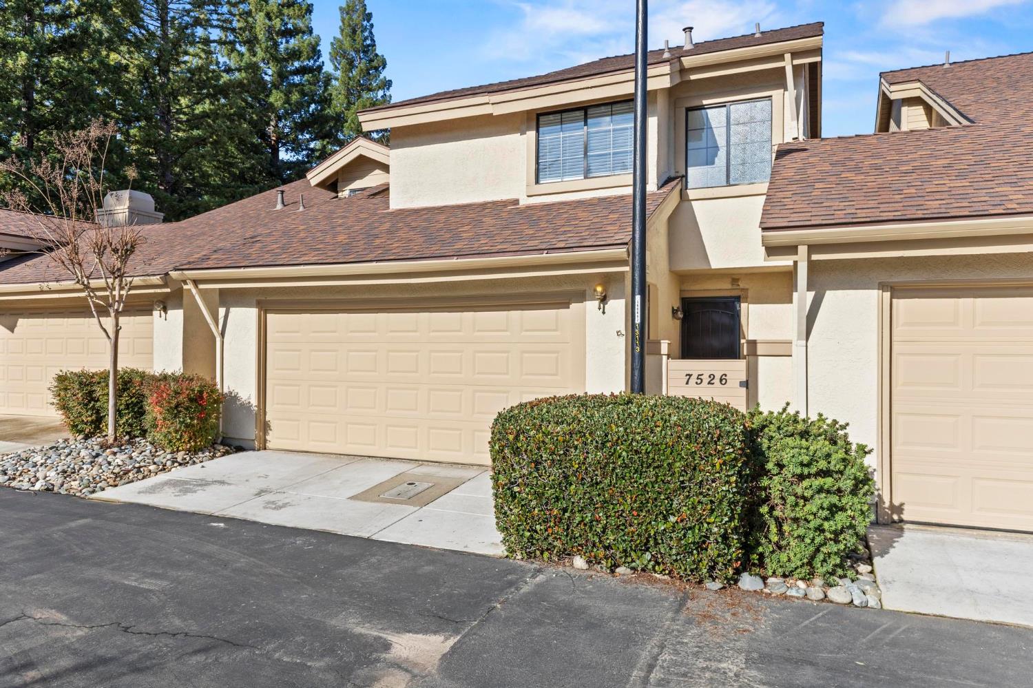 7526 Creekridge Lane