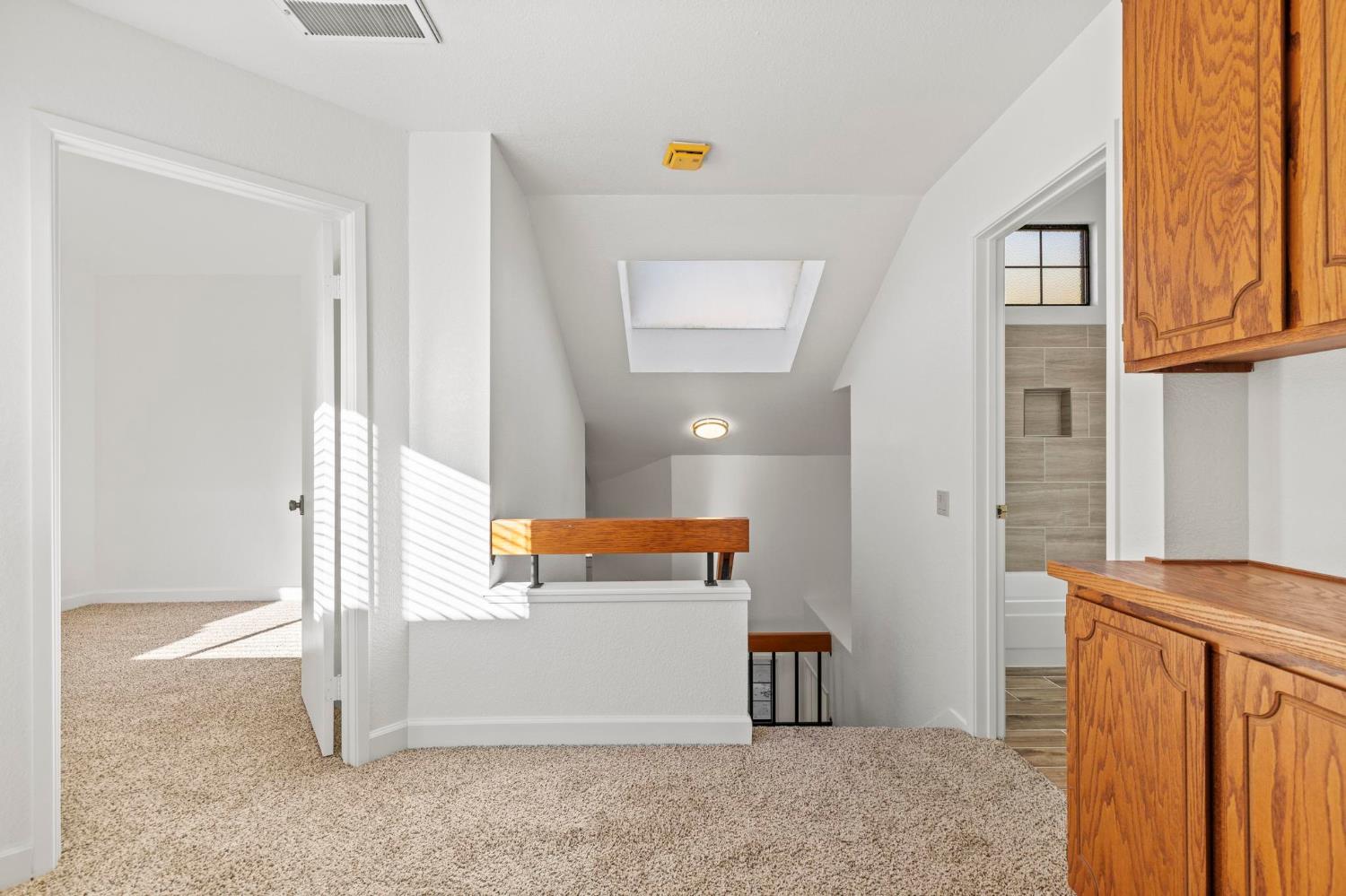 7526 Creekridge Lane