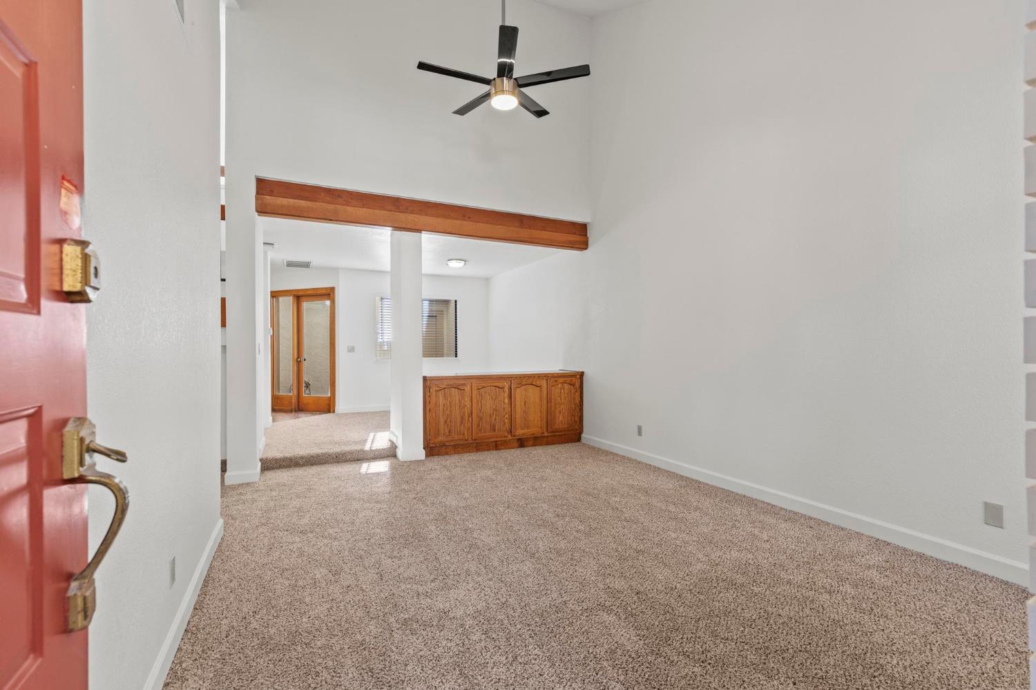 7526 Creekridge Lane