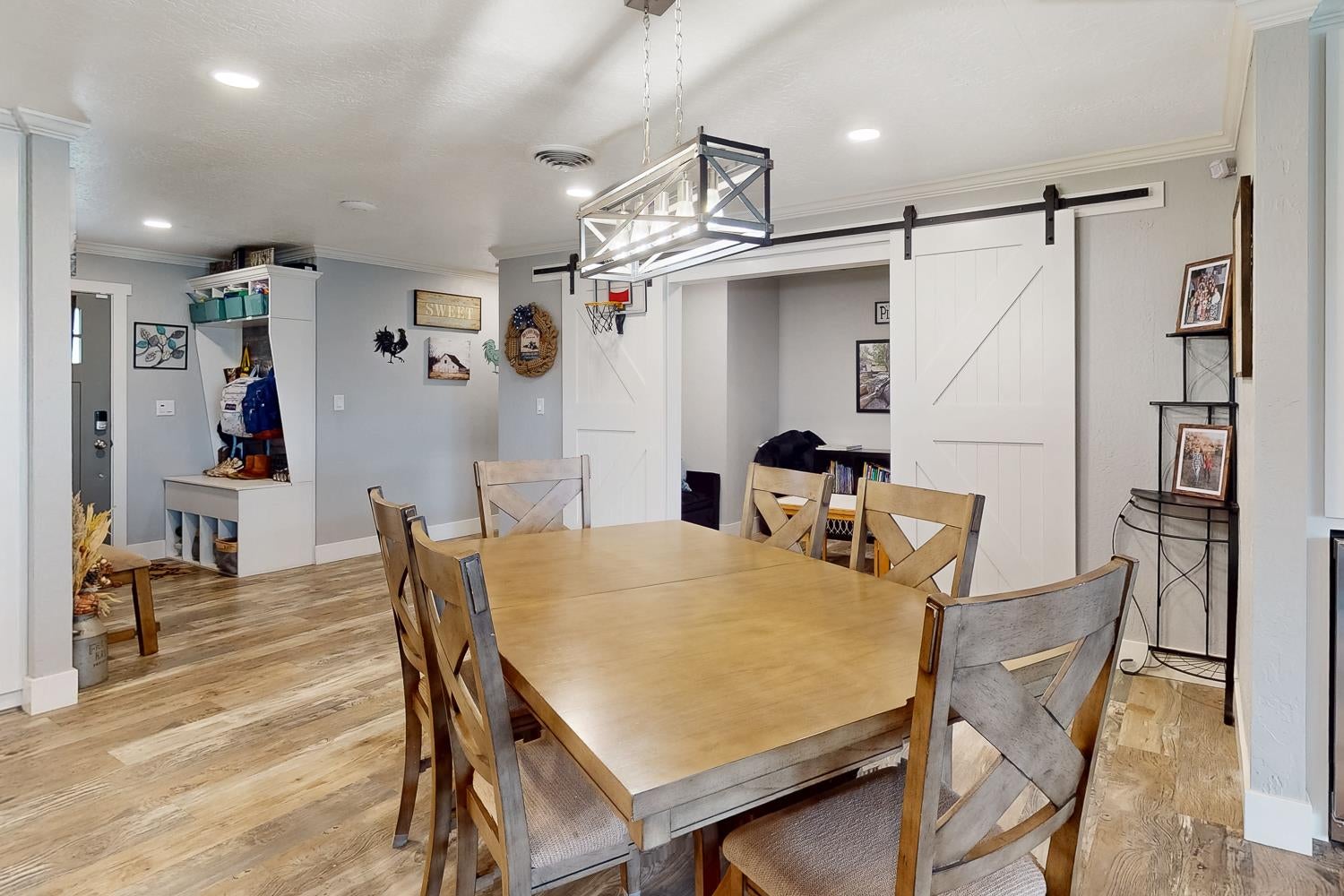 1559 Daphne Lane