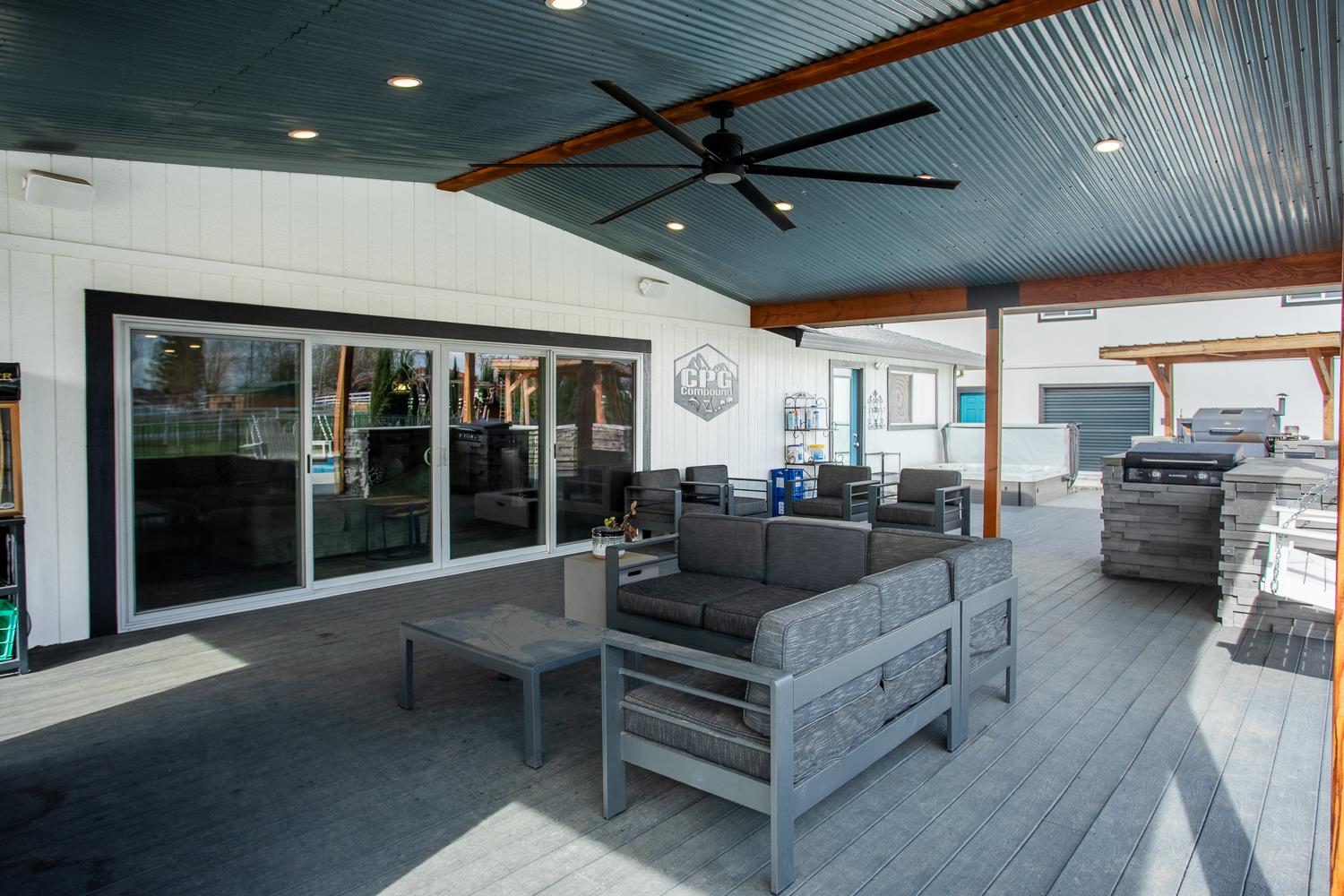 1559 Daphne Lane