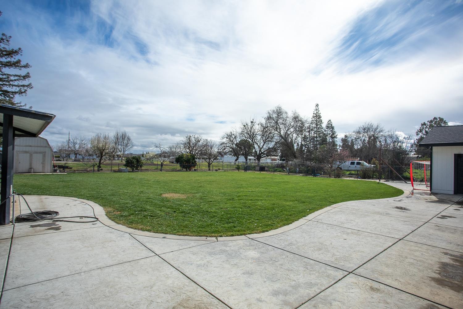 1559 Daphne Lane