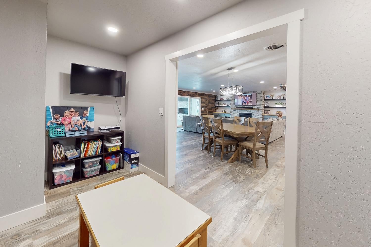 1559 Daphne Lane
