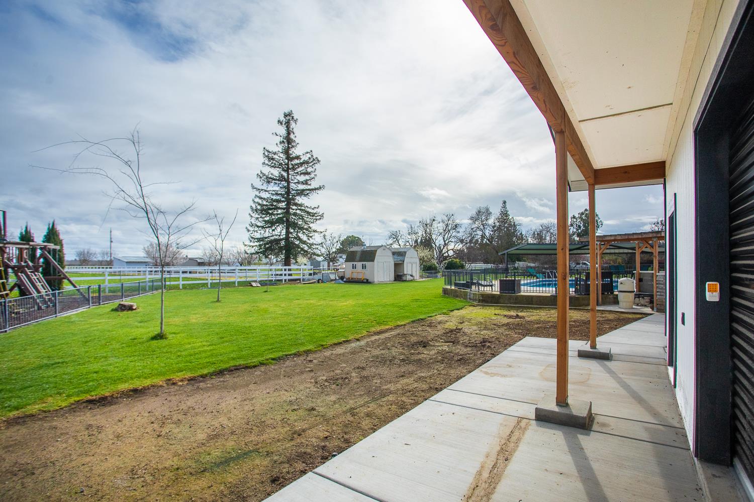 1559 Daphne Lane