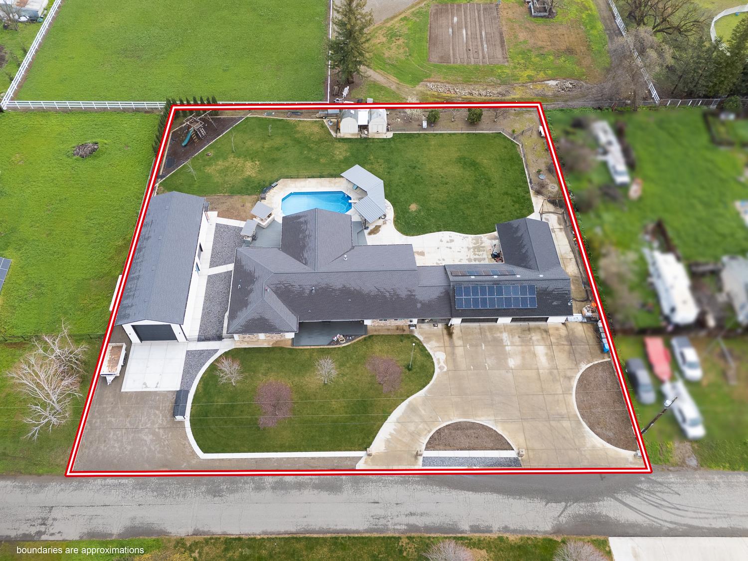 1559 Daphne Lane