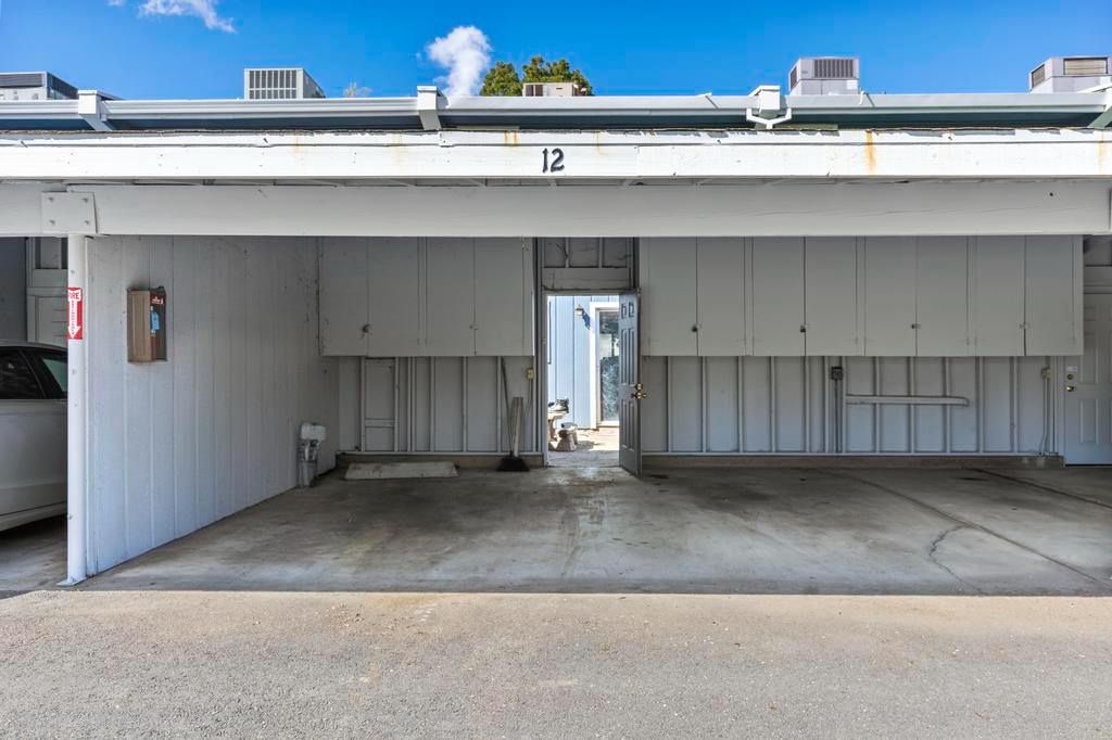 2225 Cheim Boulevard 12