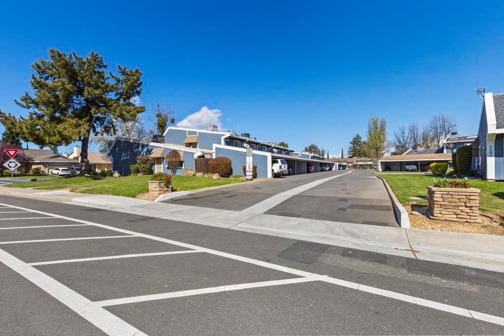 2225 Cheim Boulevard 12