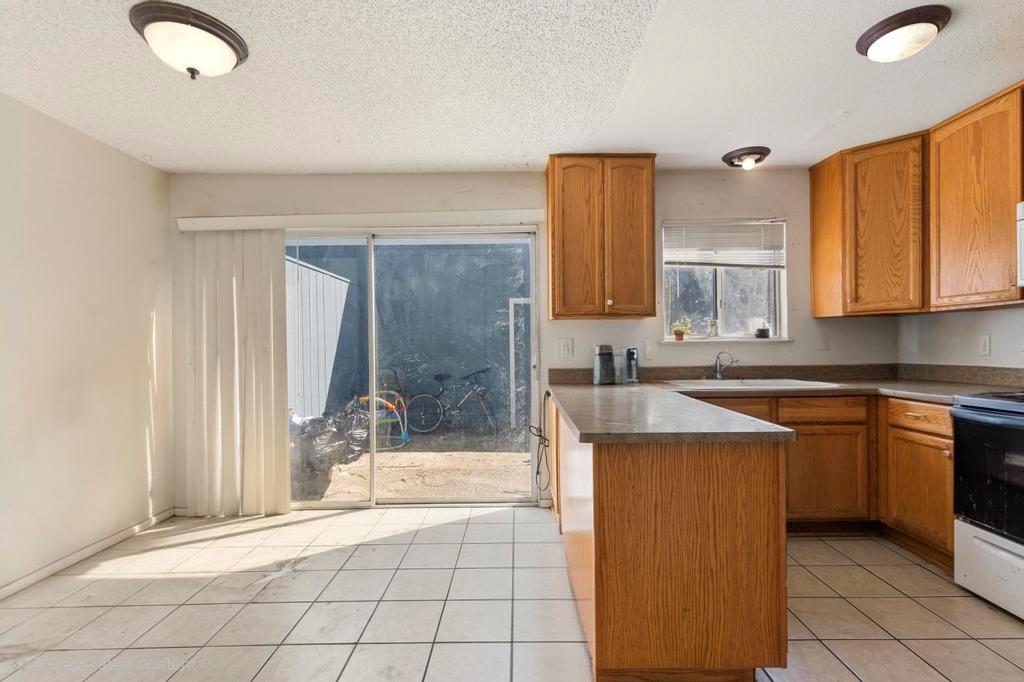 2225 Cheim Boulevard 12