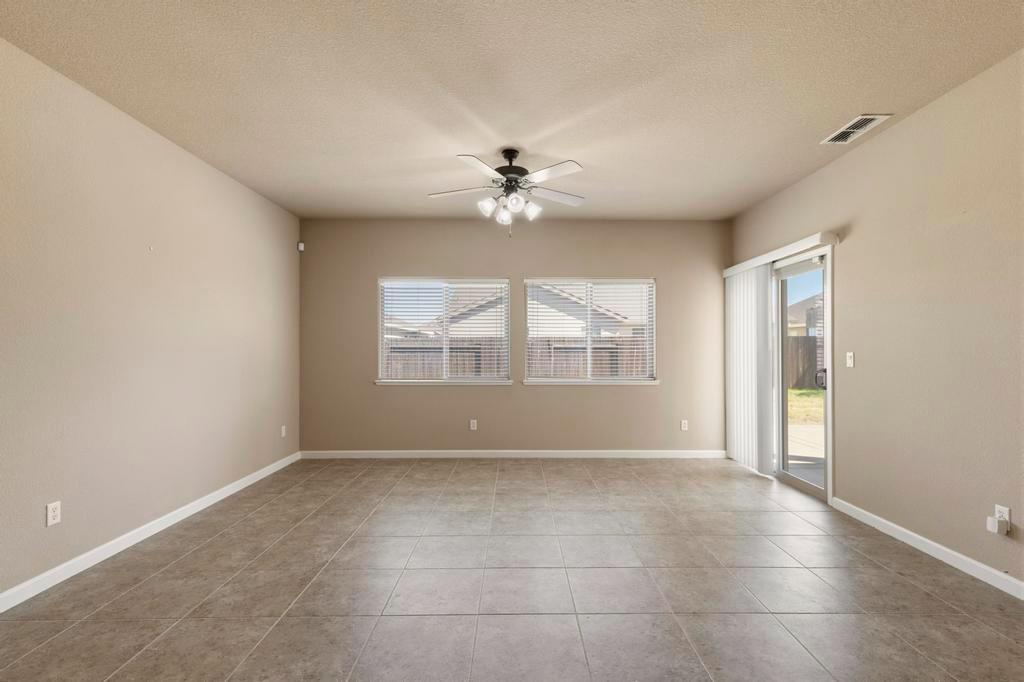 5621 Seedling Way