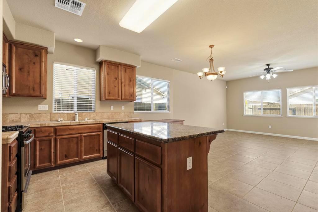 5621 Seedling Way
