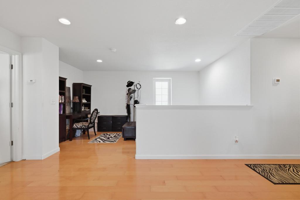 1300 Kensington Drive