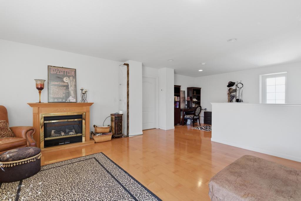 1300 Kensington Drive