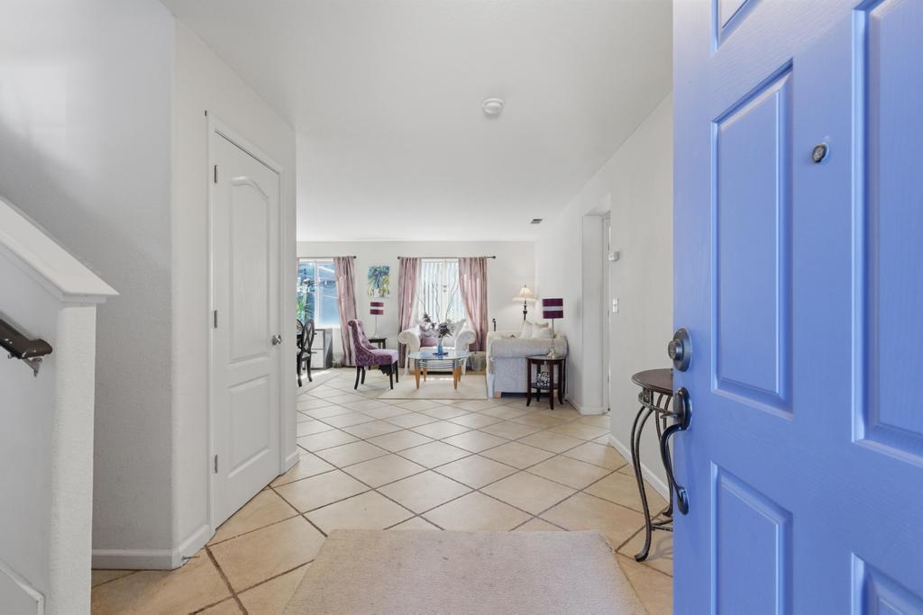 1300 Kensington Drive