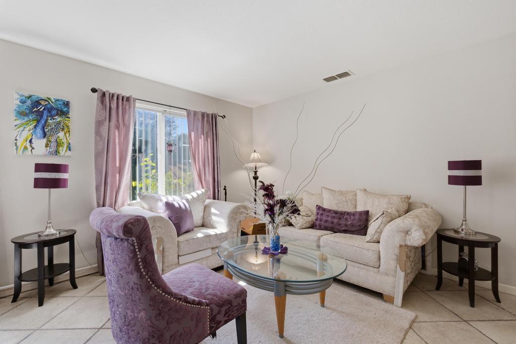 1300 Kensington Drive