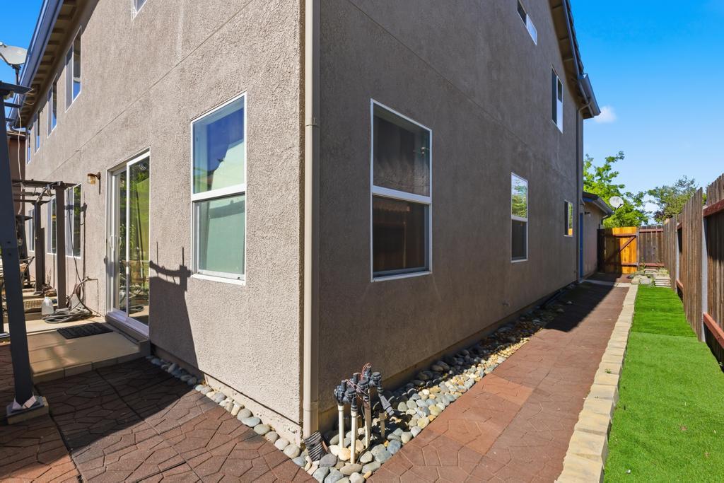 1300 Kensington Drive