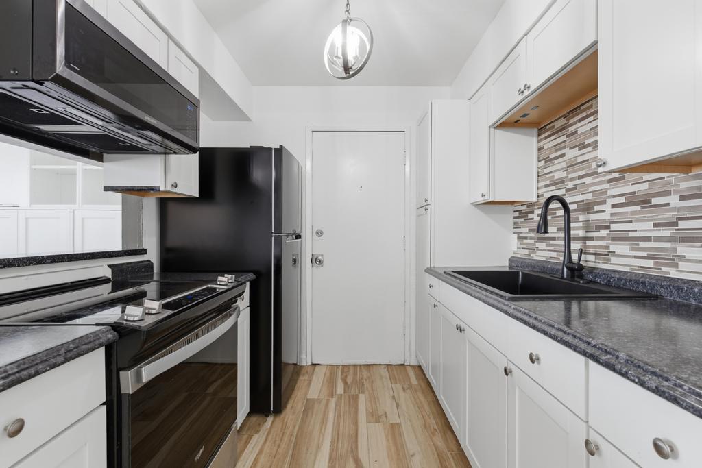1198 Casita Drive 3