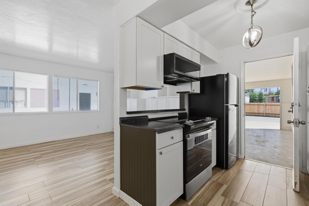 1198 Casita Drive 3
