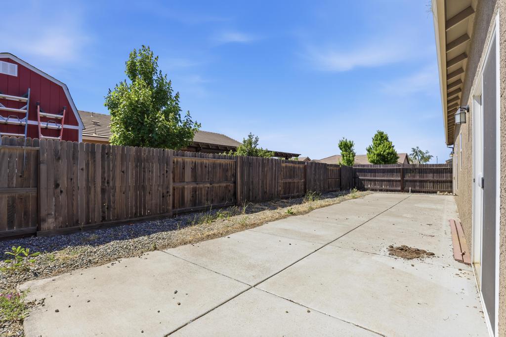 5674 Meadow Brook Way