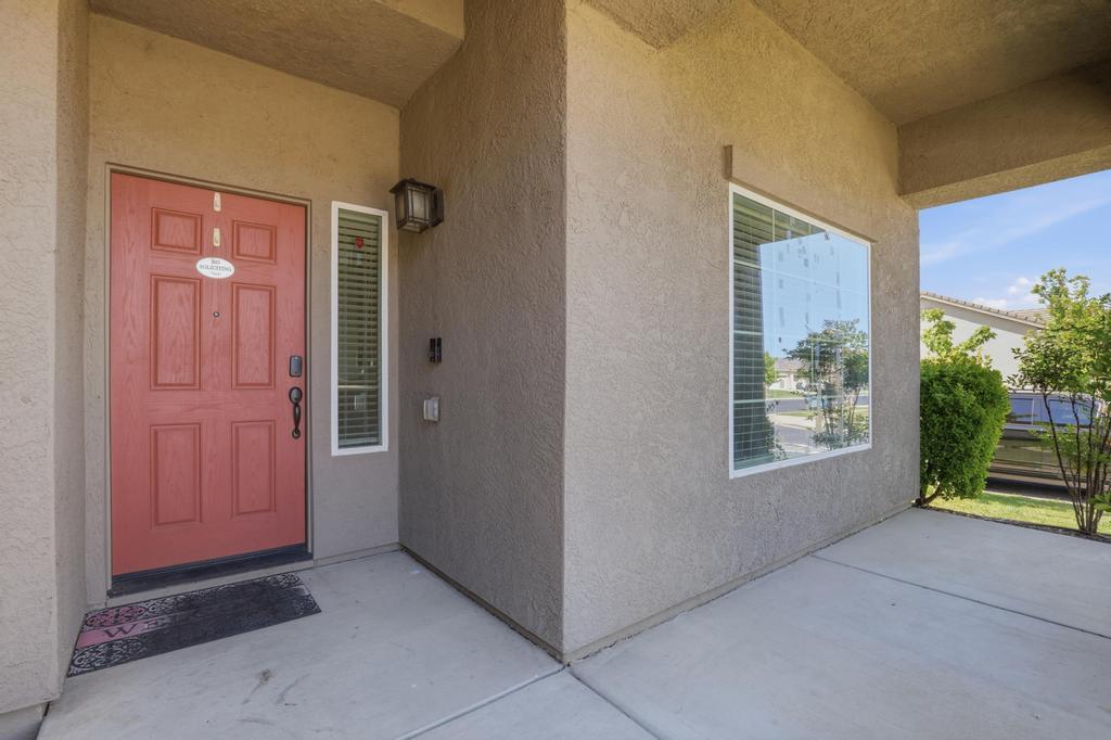5674 Meadow Brook Way