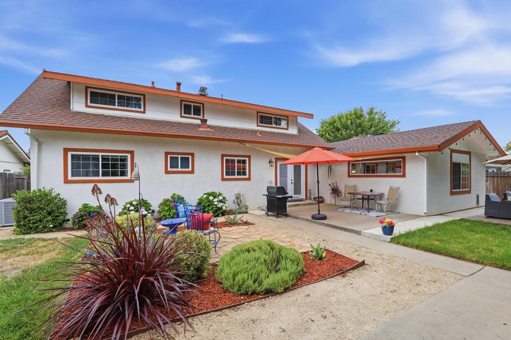 1360 Delone Drive
