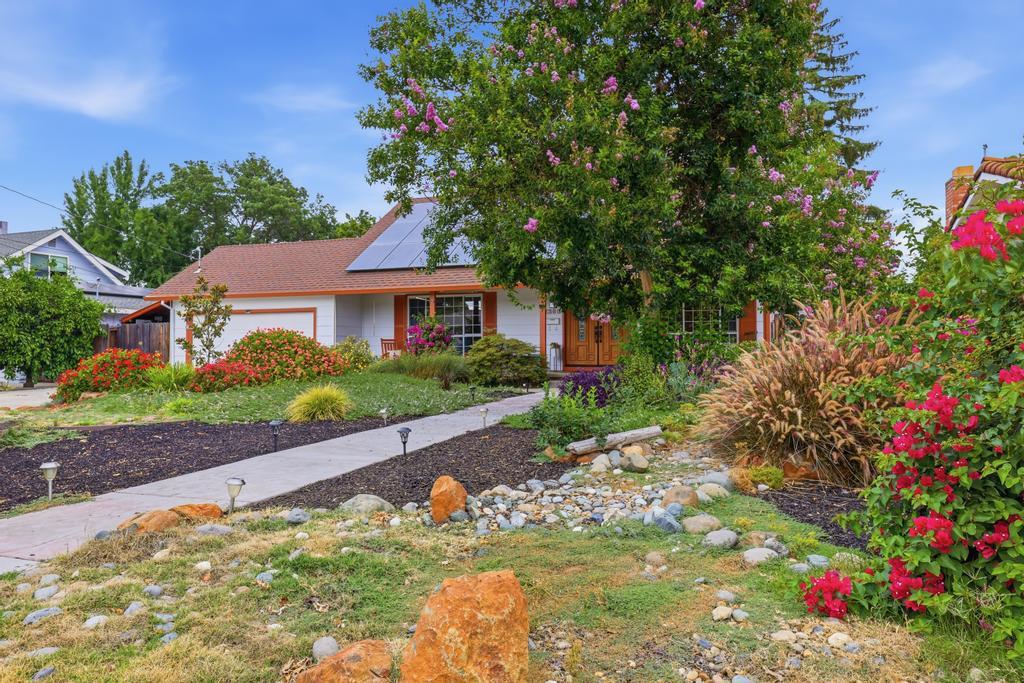 1360 Delone Drive