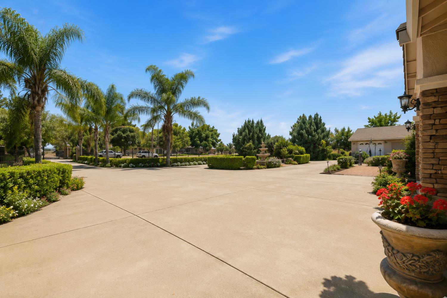 10935 Gledhill Road