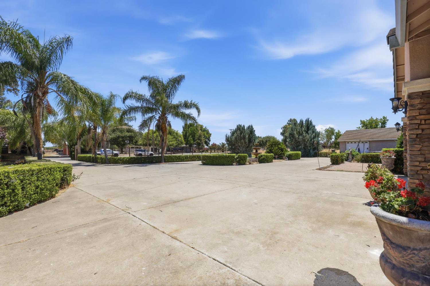 10935 Gledhill Road