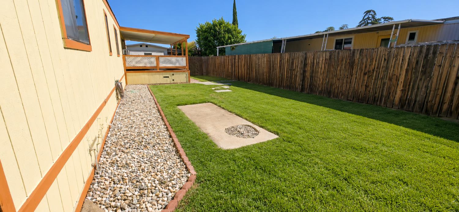 2160 Live Oak Boulevard 55