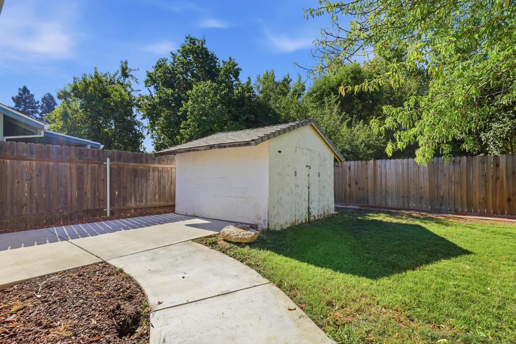 1906 Elliott Drive