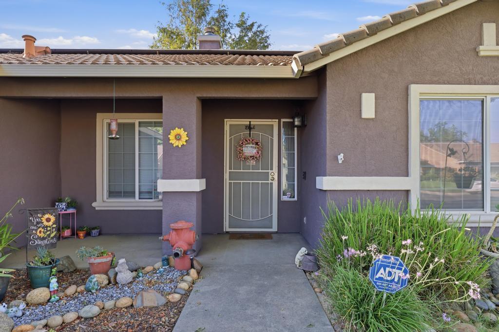 251 White Water Way