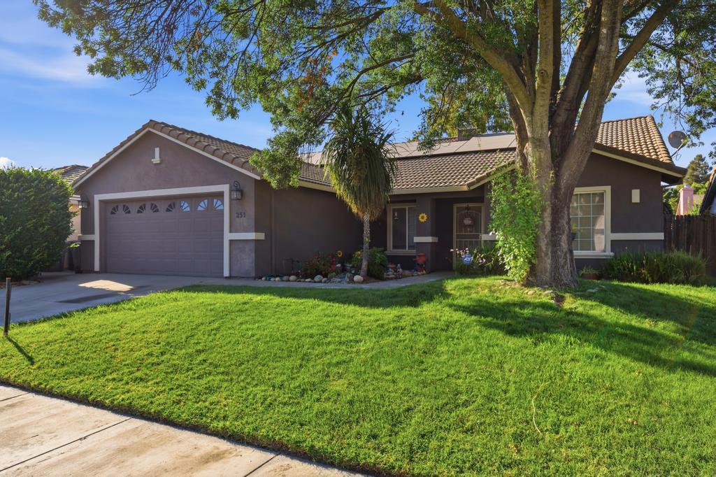 251 White Water Way