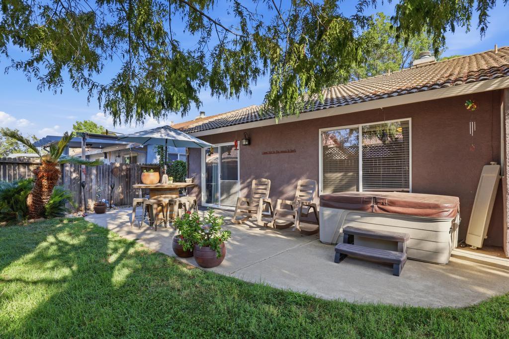251 White Water Way