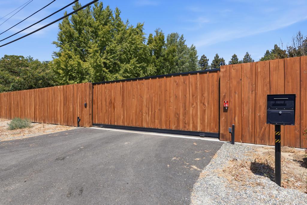3699 Colusa Highway