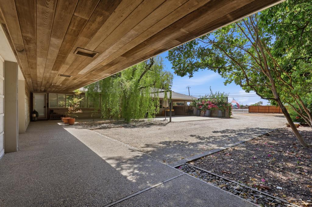 3699 Colusa Highway