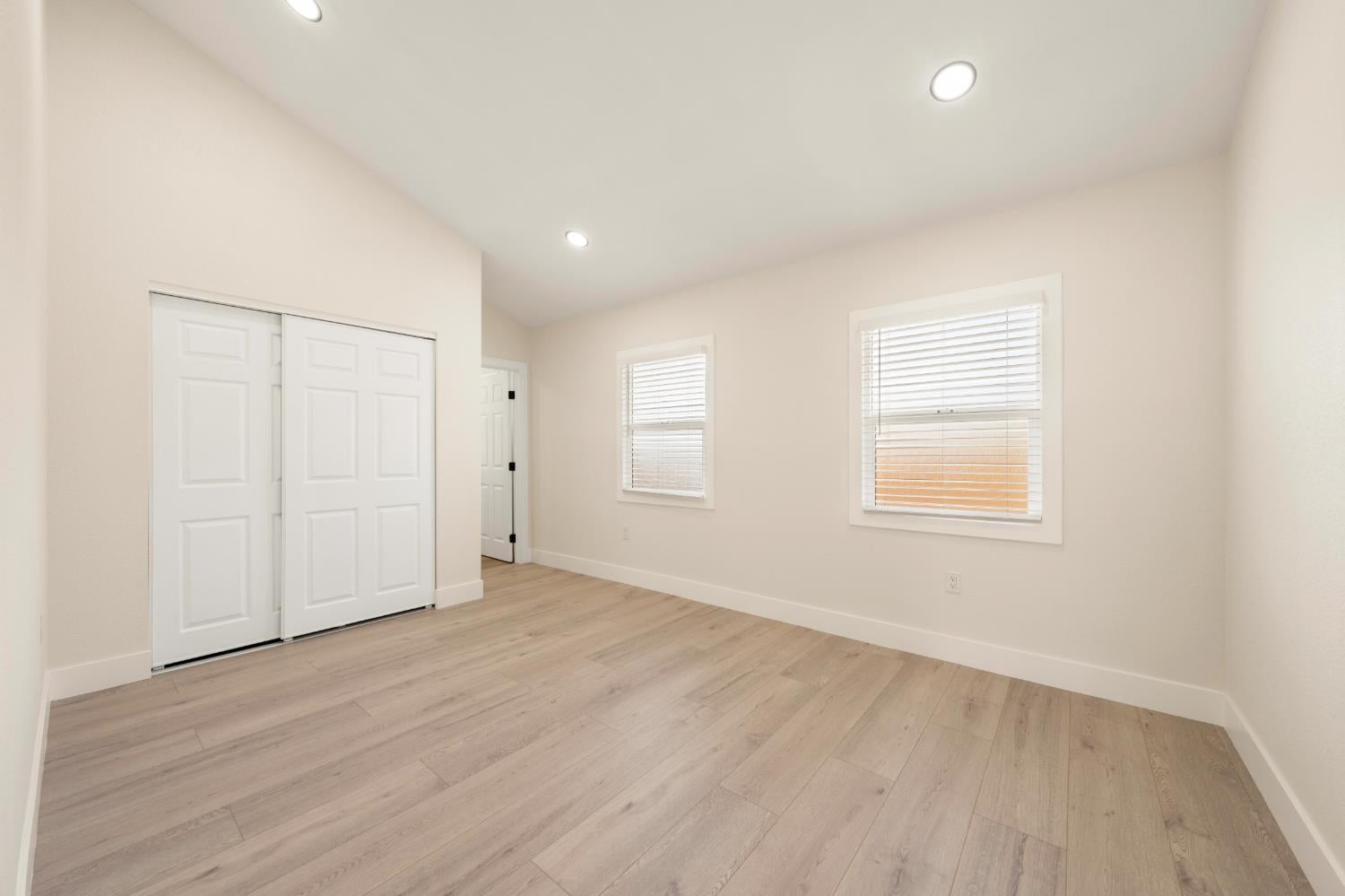2433 Date Street