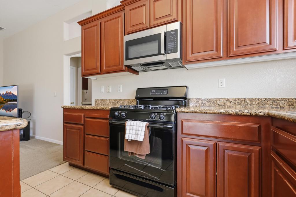 1712 Orinda Court