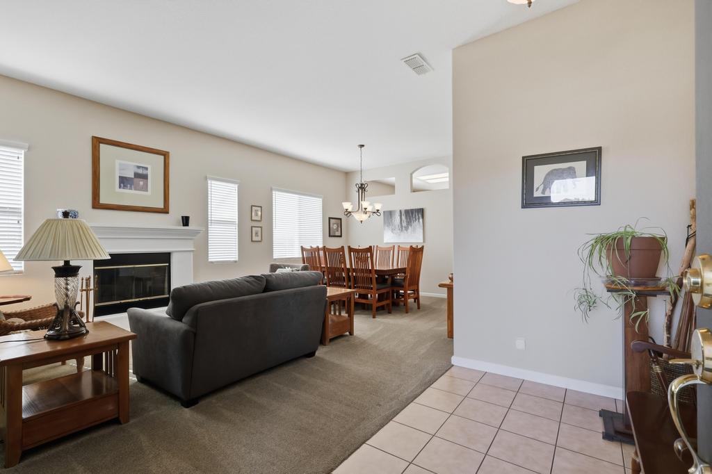 1712 Orinda Court
