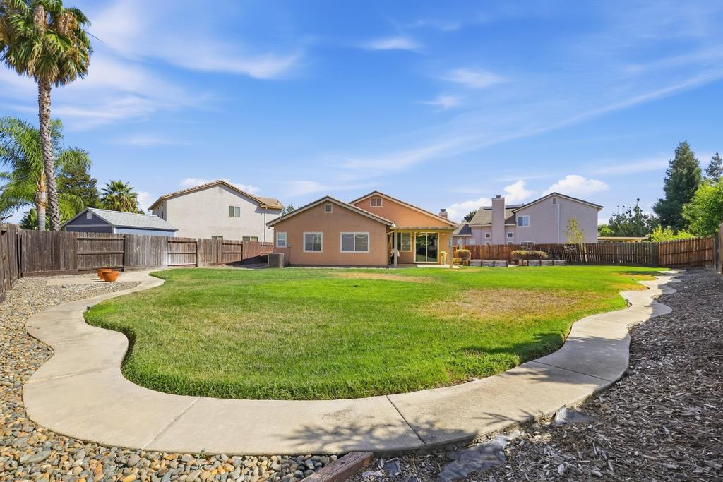 1712 Orinda Court