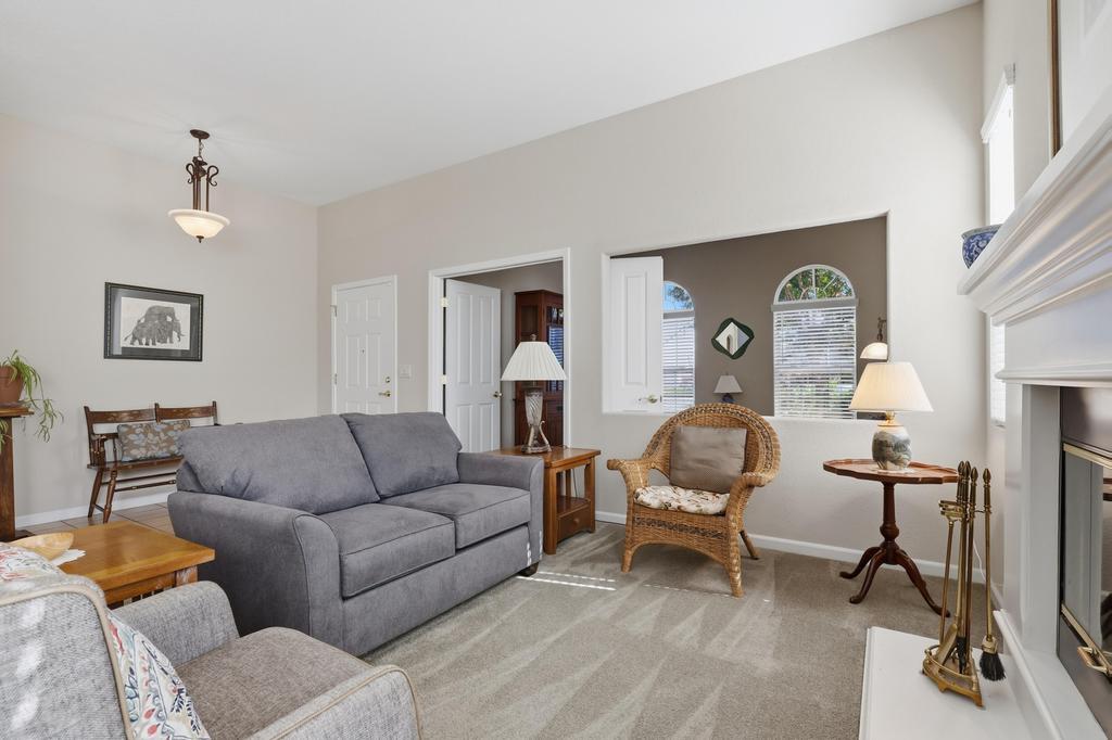 1712 Orinda Court