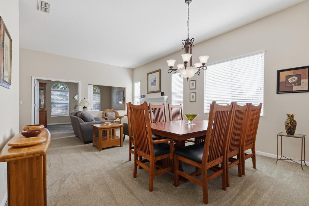 1712 Orinda Court