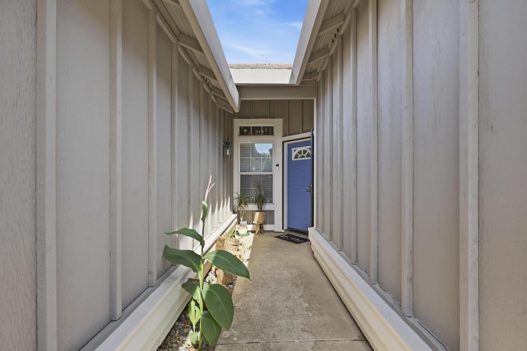 601 Scirocco Drive