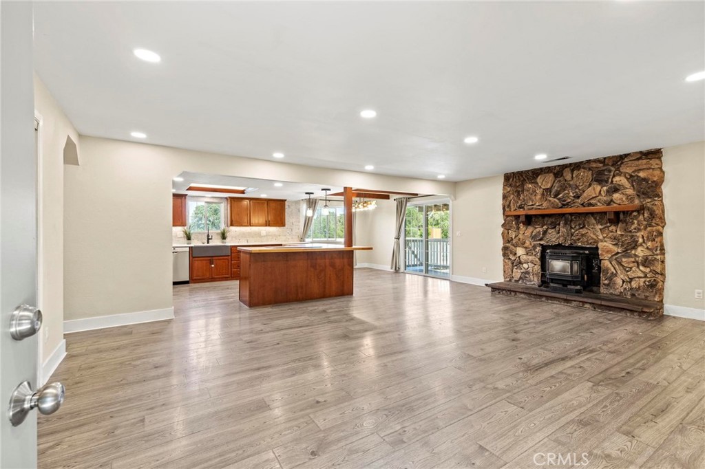 2681 Pinecrest Road