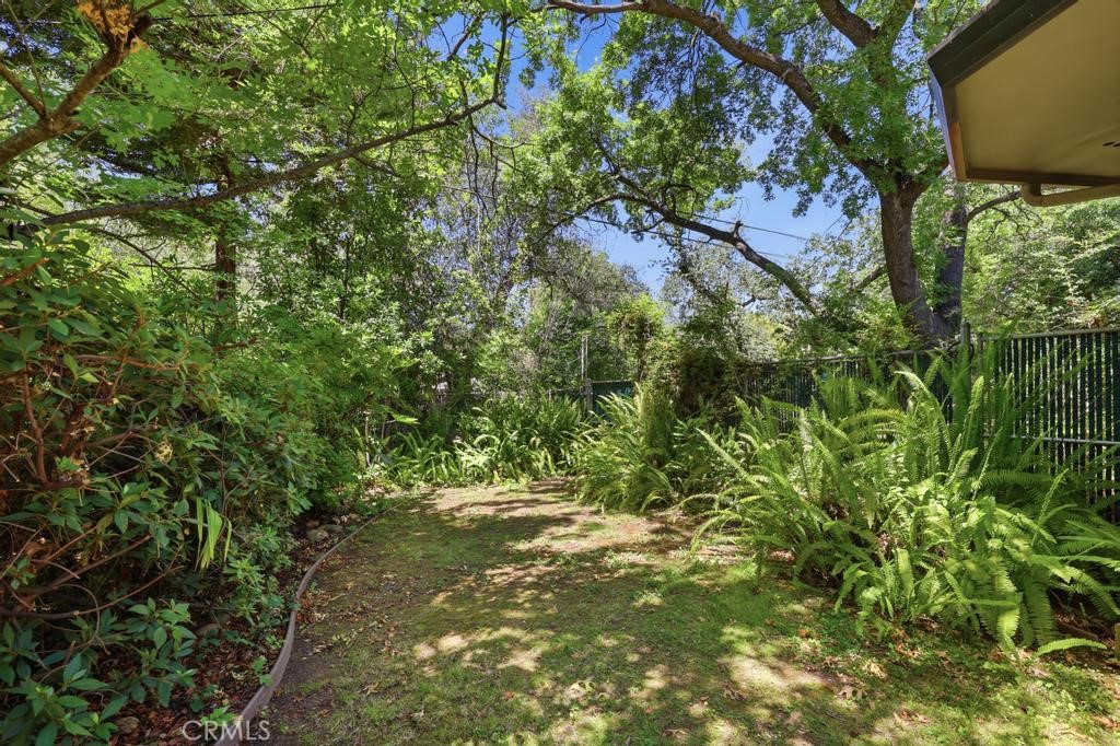 55 Pine Oaks Road