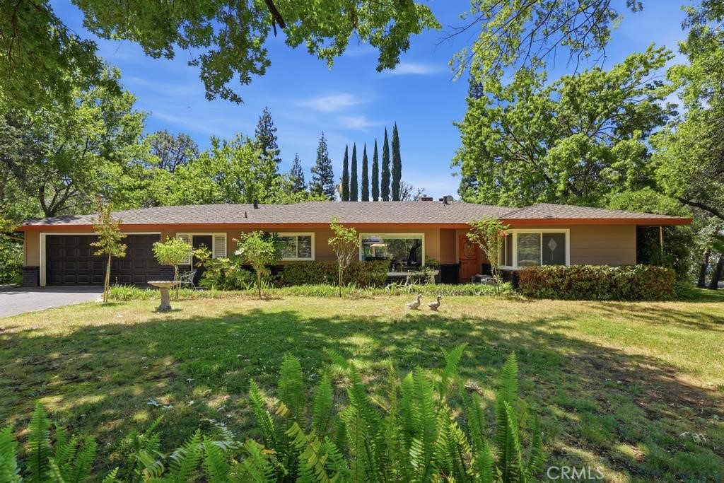 55 Pine Oaks Road