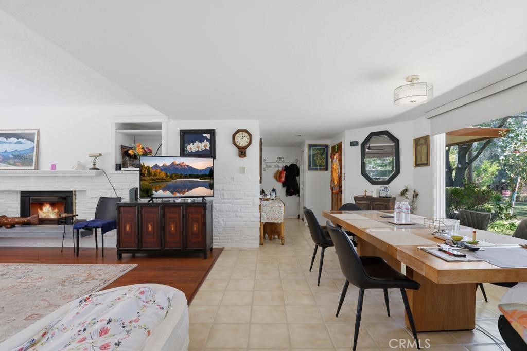 55 Pine Oaks Road