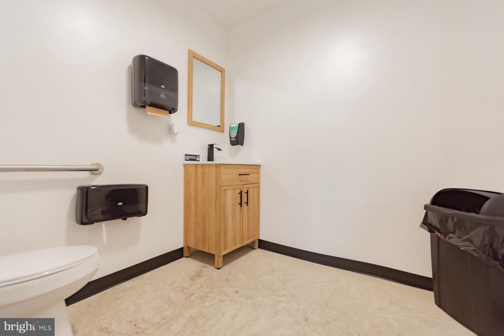 2249 - 2287 - 2297 HENSHAW ROAD